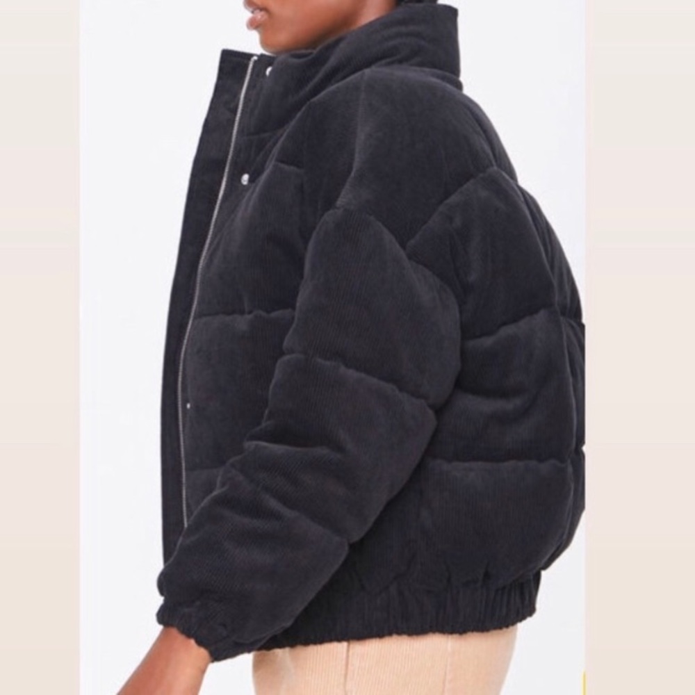 Corduroy Puffer Jacket🖤